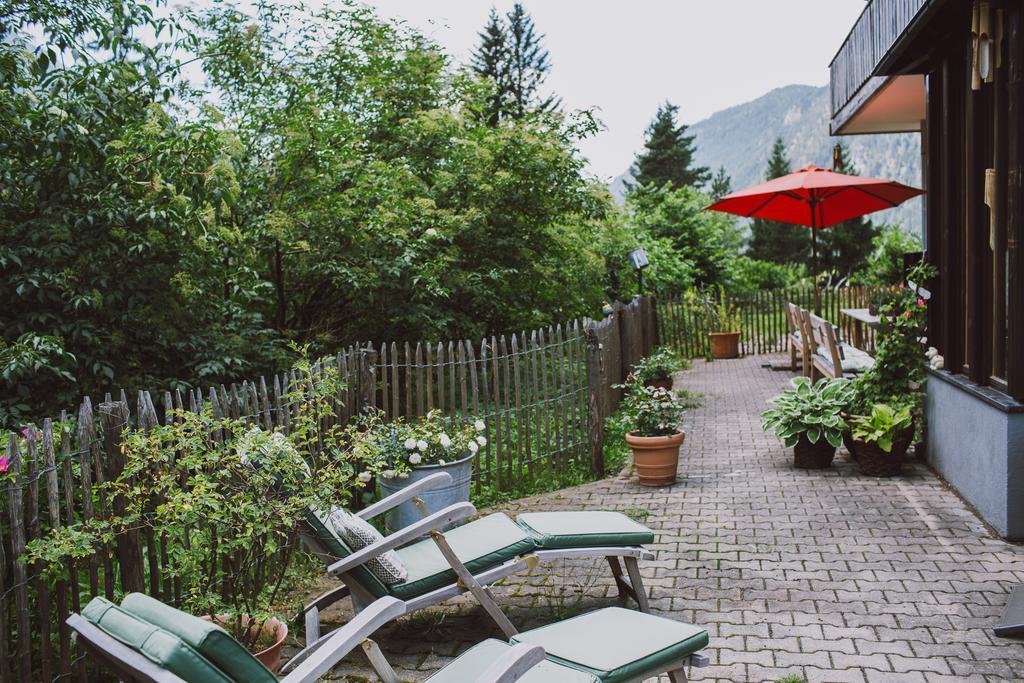 Dreimaederlhaus Am Berg Apartment Pfronten Exterior foto